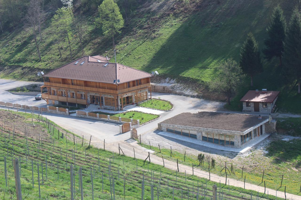 B&B Zlatna Nit Bosanska Krupa Esterno foto