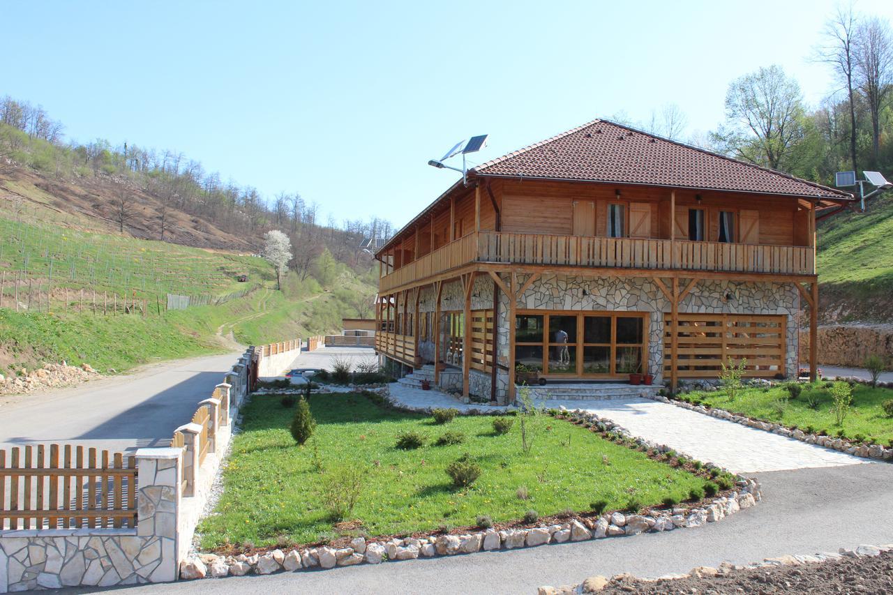 B&B Zlatna Nit Bosanska Krupa Esterno foto