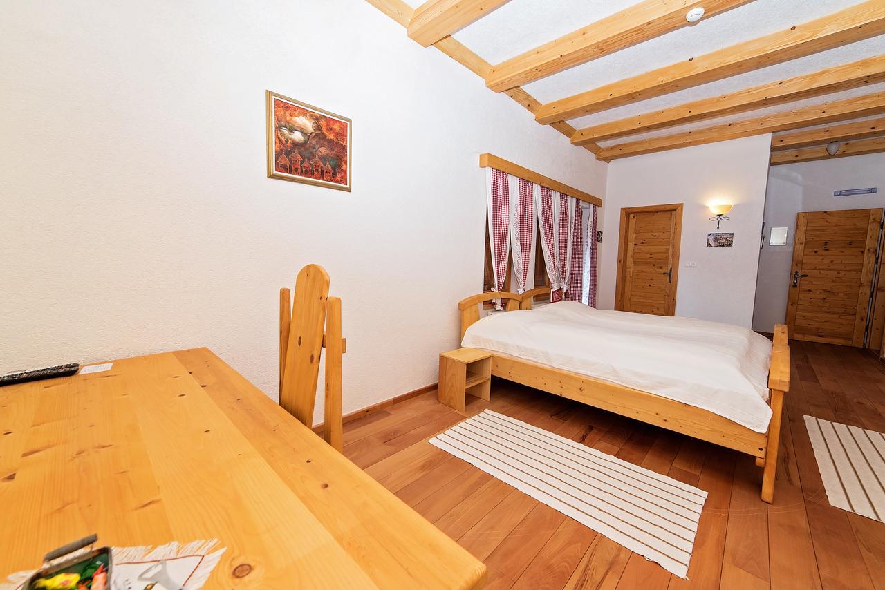 B&B Zlatna Nit Bosanska Krupa Esterno foto