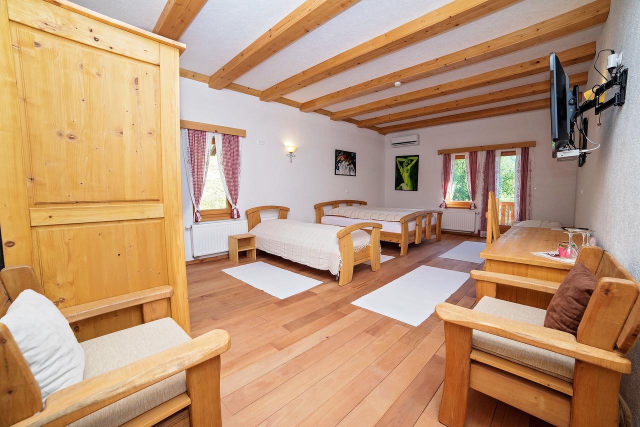 B&B Zlatna Nit Bosanska Krupa Esterno foto