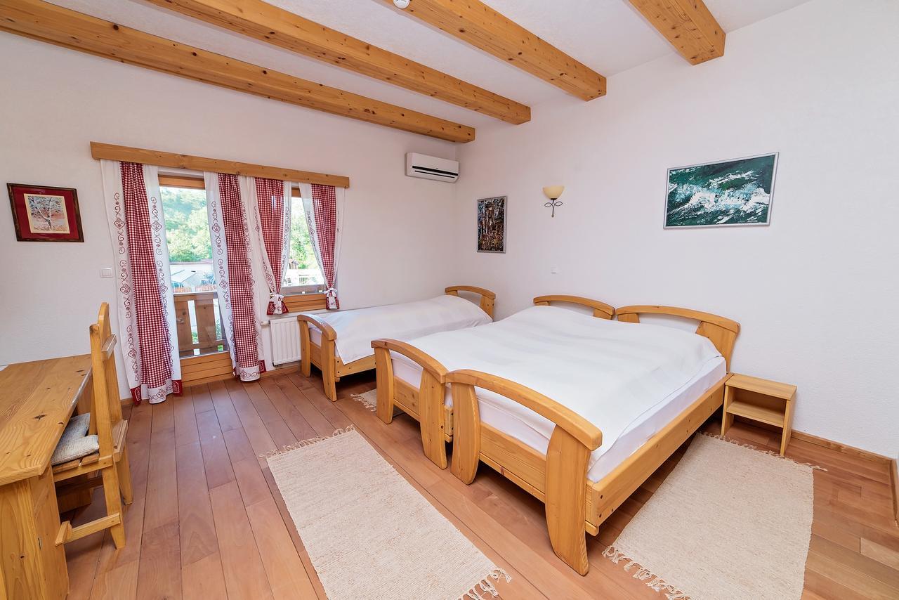 B&B Zlatna Nit Bosanska Krupa Esterno foto